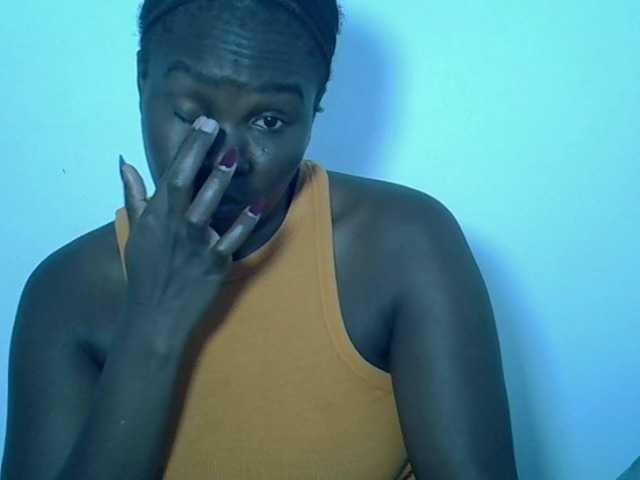 Prettyliz30's BongaCams show and profile