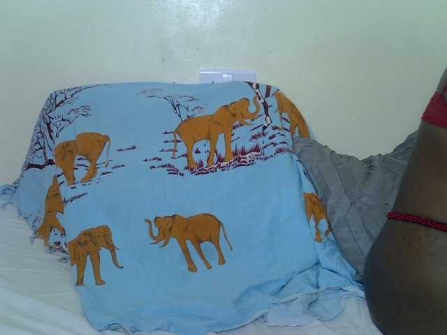 Prettyliz30 Live Cam on BongaCams