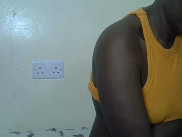  Prettyliz30 chat room