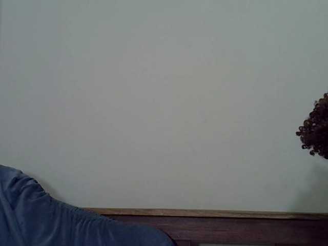 Prettyliz30's BongaCams show and profile