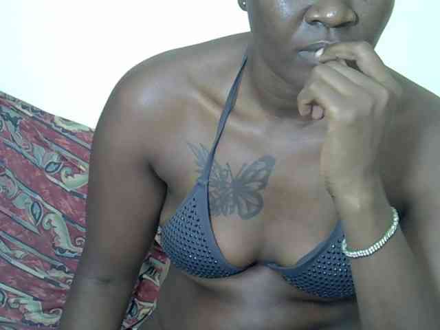 Prettyliz30 webcam
