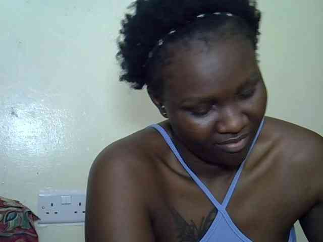Prettyliz30 webcam