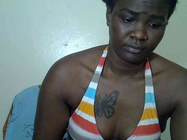 Prettyliz30 webcam