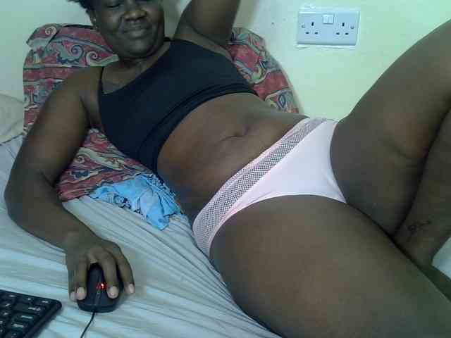 Prettyliz30 webcam