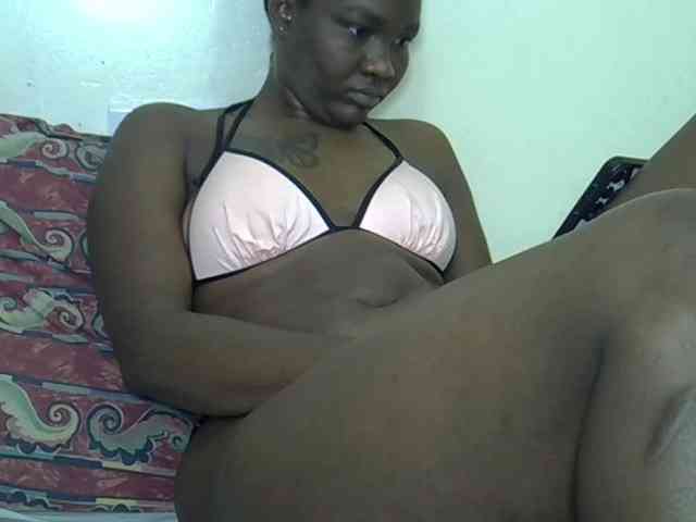 Prettyliz30 webcam