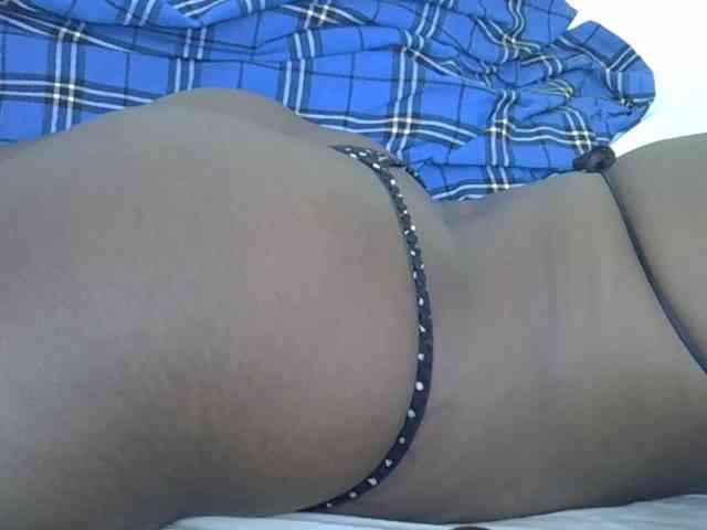 Prettyliz30 webcam