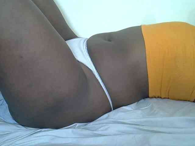 Prettyliz30 webcam