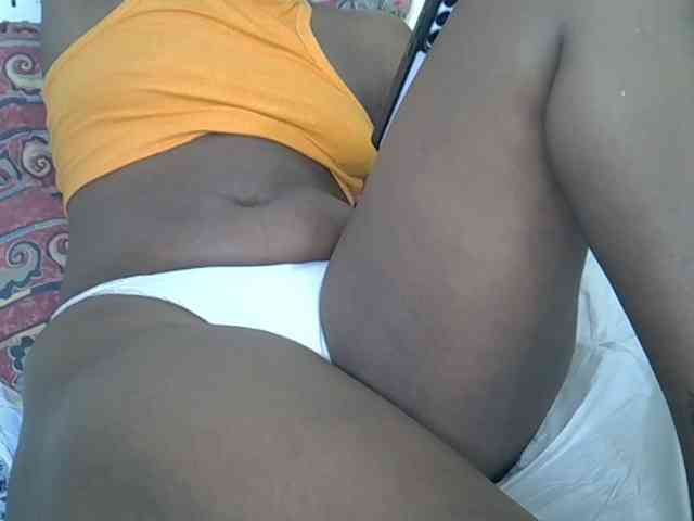 Prettyliz30 webcam
