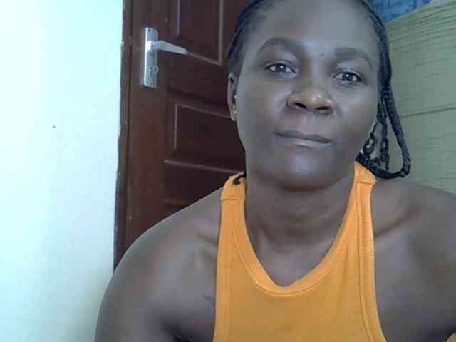 Prettyliz30 webcam