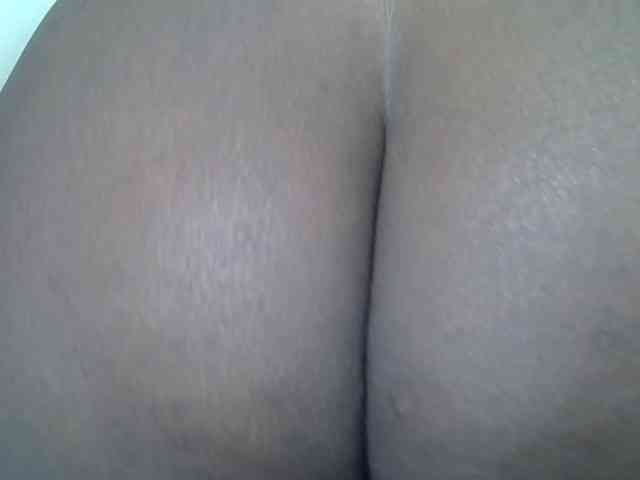 Prettyliz30 webcam