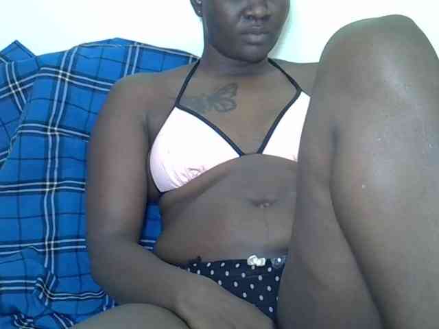 Prettyliz30 webcam