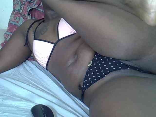 Prettyliz30 webcam