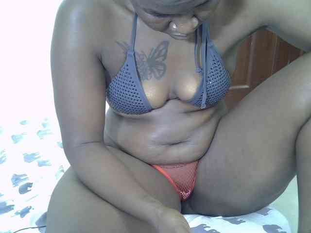 Prettyliz30 webcam