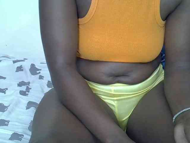 Prettyliz30 webcam