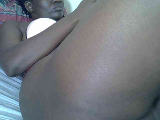 Prettyliz30 webcam