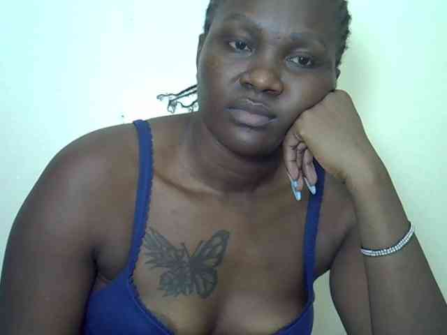 Prettyliz30 webcam