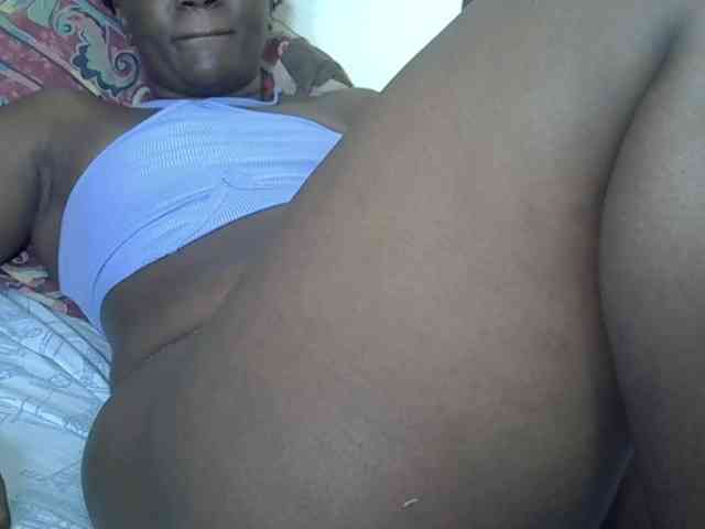 Prettyliz30 webcam
