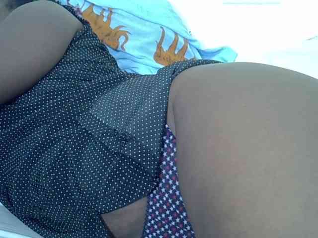 Prettyliz30 webcam