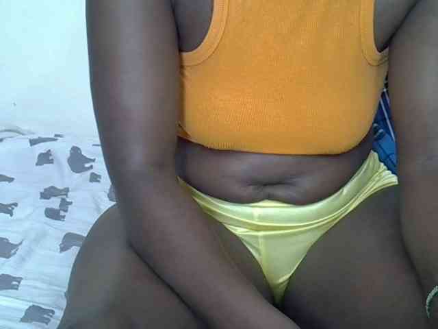 Prettyliz30 webcam