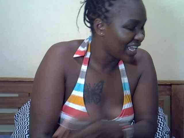 Prettyliz30 Live Webcam on BongaCams