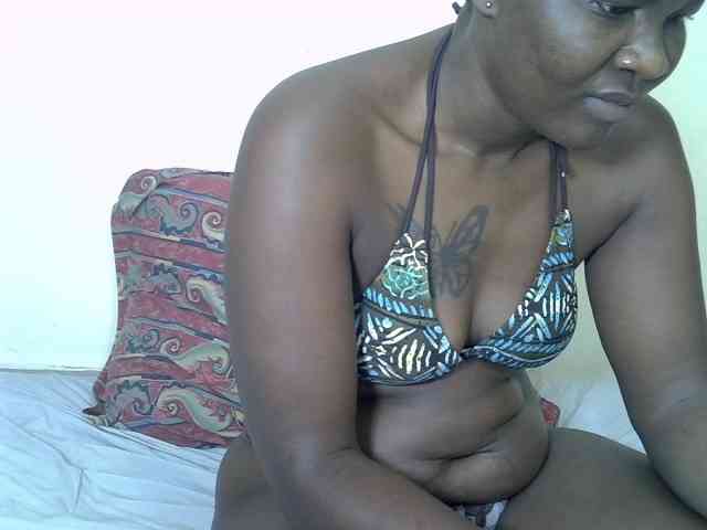 Prettyliz30 webcam