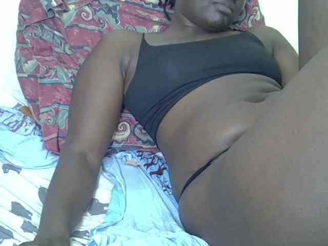 Prettyliz30 webcam