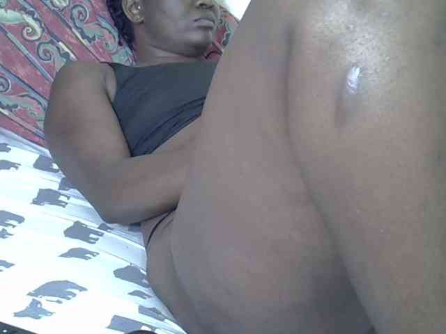 Prettyliz30 webcam