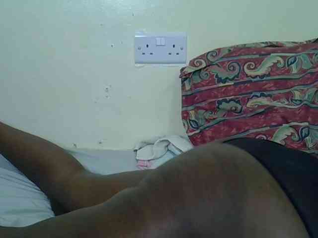 Prettyliz30 webcam