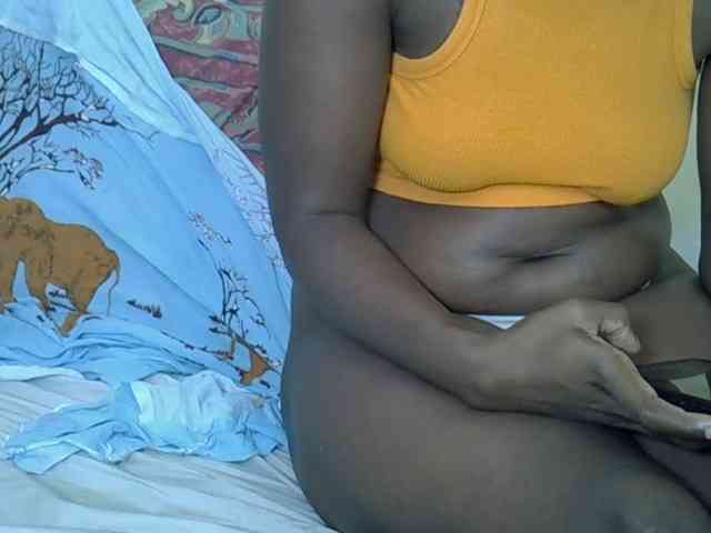Prettyliz30 webcam