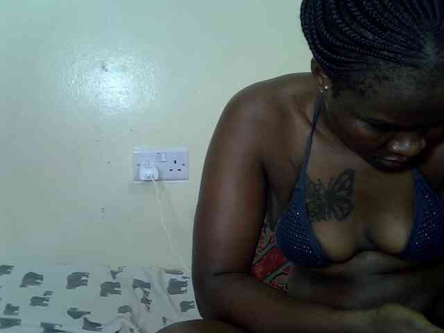 Prettyliz30 webcam