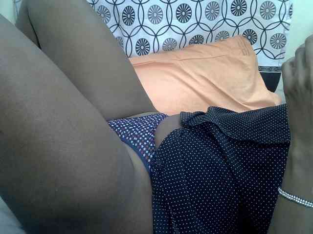 Prettyliz30 webcam