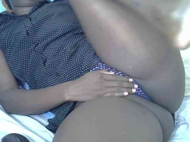 Prettyliz30 webcam