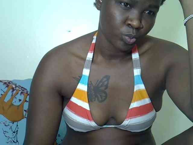 Prettyliz30 webcam