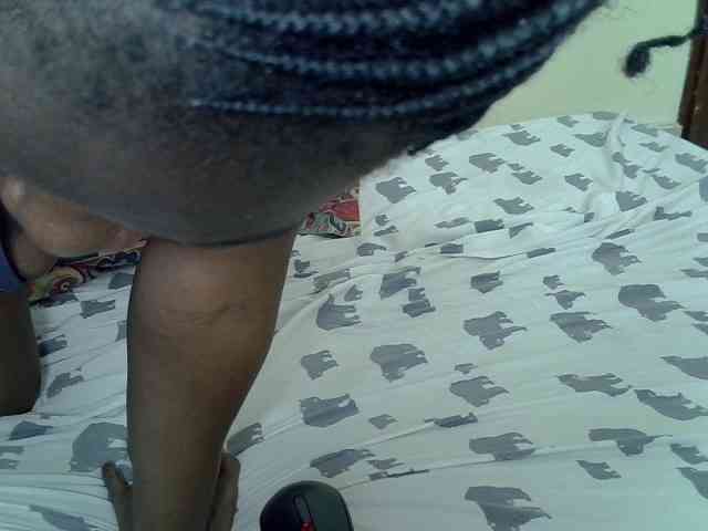 Prettyliz30 webcam