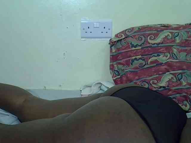 Prettyliz30 webcam
