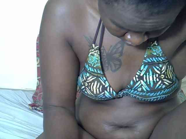 Prettyliz30 webcam