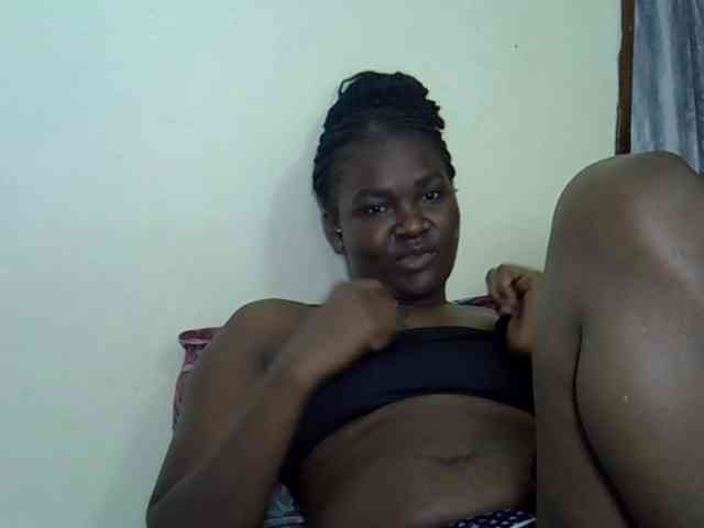 Prettyliz30 webcam