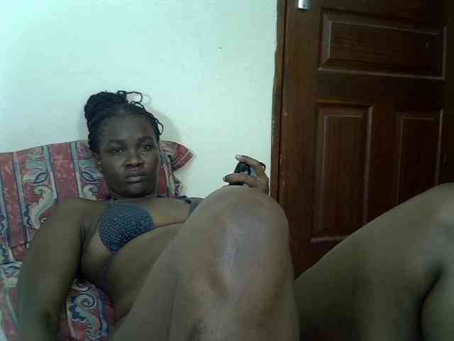 Prettyliz30 webcam