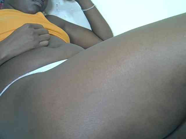 Prettyliz30 webcam