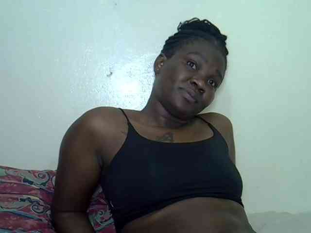 Prettyliz30 webcam