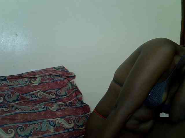 Prettyliz30 webcam