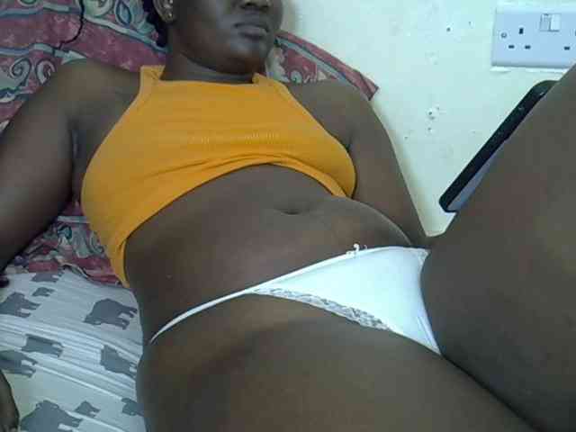 Prettyliz30 webcam
