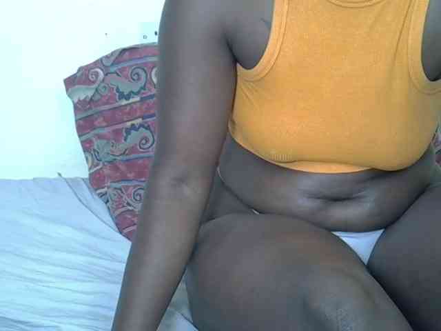 Prettyliz30 webcam