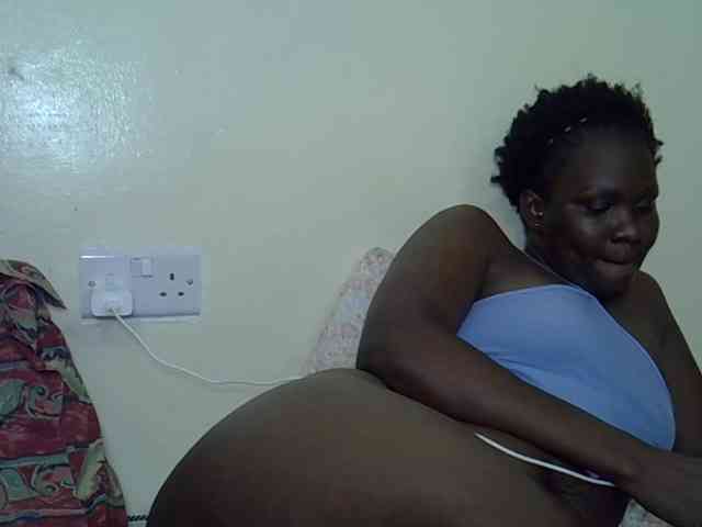Prettyliz30 webcam