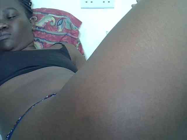 Prettyliz30 webcam