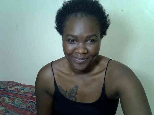 Prettyliz30 webcam