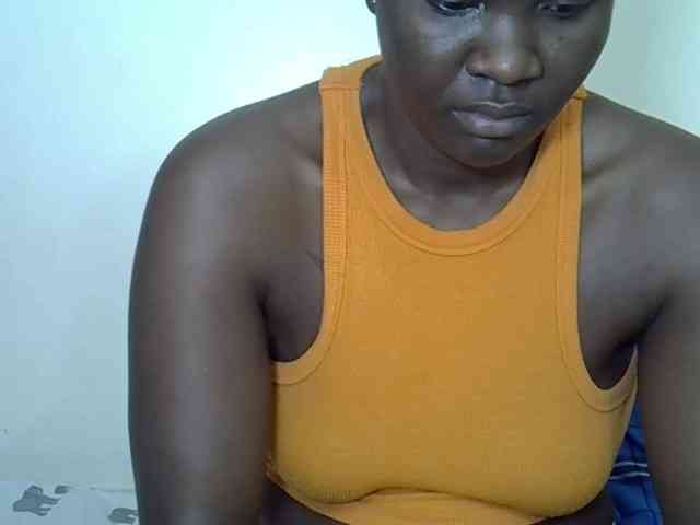 Prettyliz30 webcam