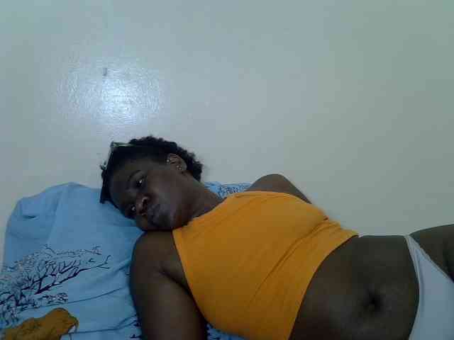 Prettyliz30 webcam