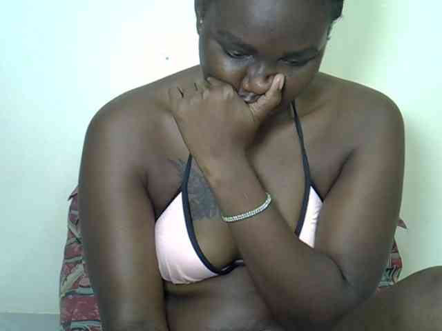 Prettyliz30 webcam