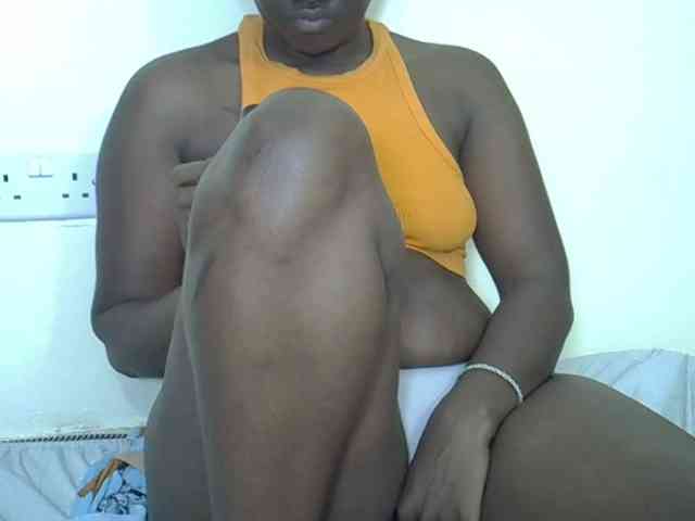 Prettyliz30 webcam